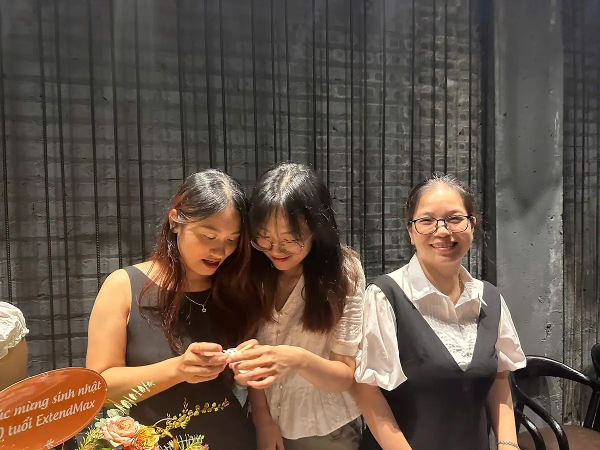 Buổi tiệc kỷ niệm 10 năm ExtendMax không chỉ có đồ ăn Thai fusion siêu ngon mà còn là nơi gợi lại hành trình IOR/EOR đầy tự hào.