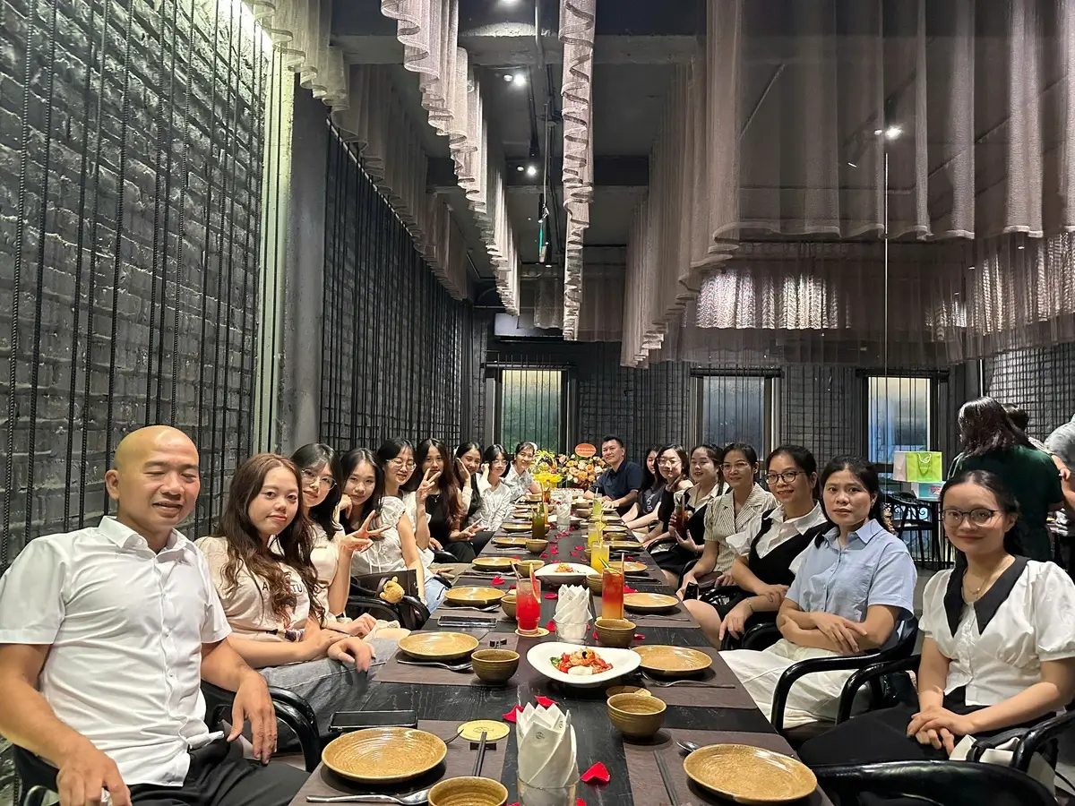 Từ những ngày đầu khó khăn đến vị thế tiên phong, ExtendMax kỷ niệm 10 năm với nhiều cột mốc đáng nhớ và bữa tiệc cực chất.