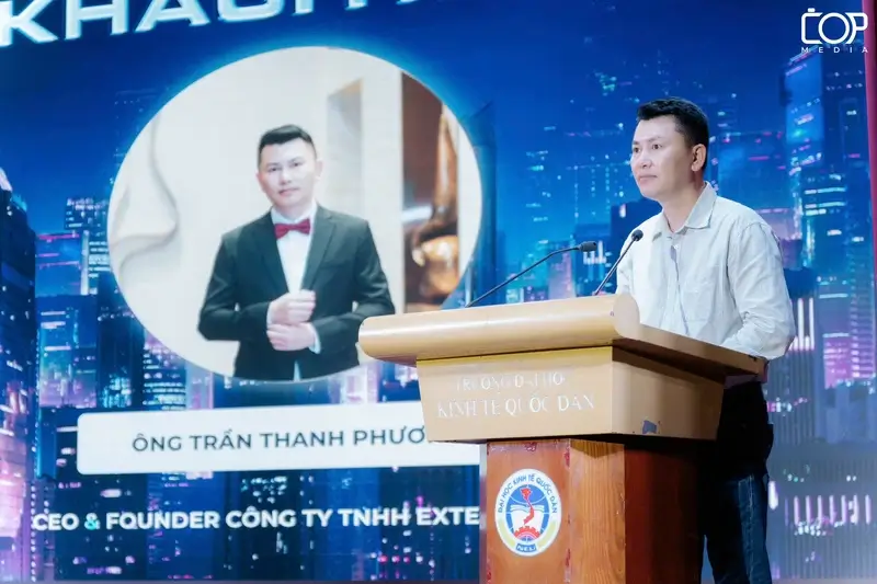 Ông Trần Thanh Phương phát biểu trong lễ phát động cuộc thi LogiChain 2025