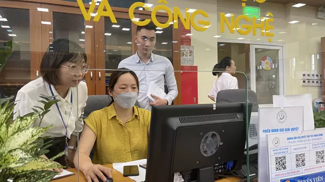 Quy trình đăng ký giấy phép nhập khẩu phương tiện sản xuất nội bộ